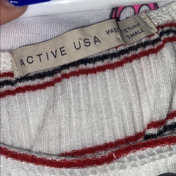 Cropped Casual Wear - Picture 3 of 3